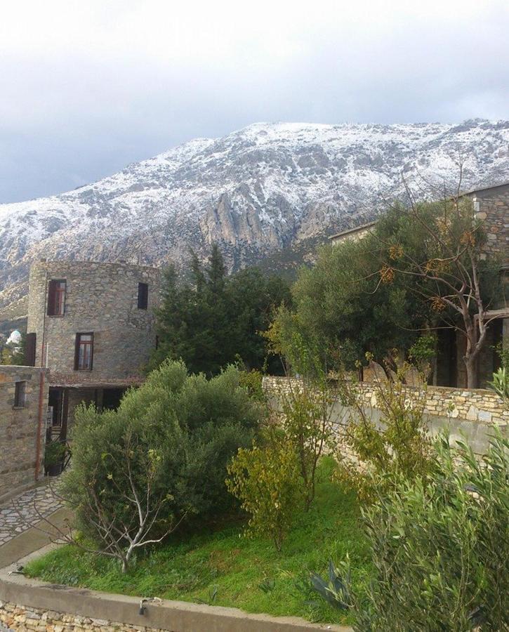 Pyrgos Traditional Village Ágios Kírykos Exteriör bild