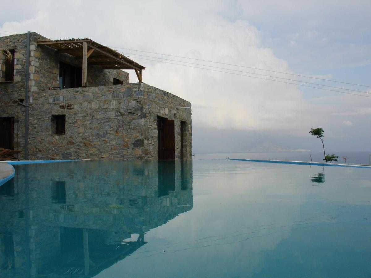 Pyrgos Traditional Village Ágios Kírykos Exteriör bild