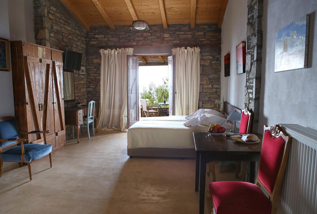 Pyrgos Traditional Village Ágios Kírykos Exteriör bild