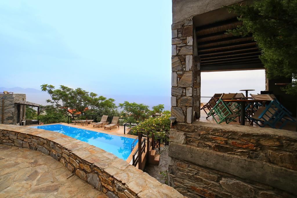 Pyrgos Traditional Village Ágios Kírykos Exteriör bild